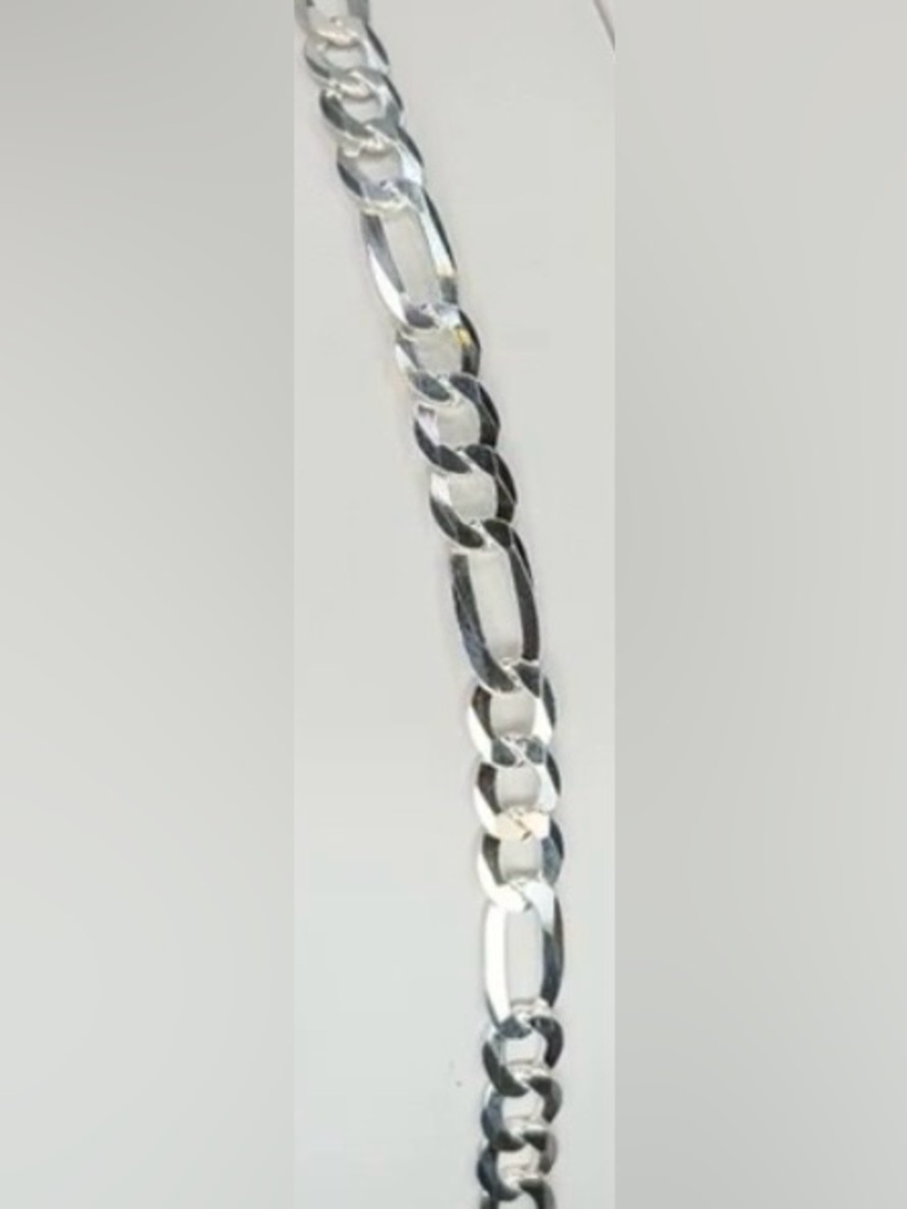 Sterling Silver 925, 8”, 6mm Unisex, Italian Figaro Bracelet. Brand new in box